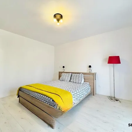 בית הארחה Casa Santa *